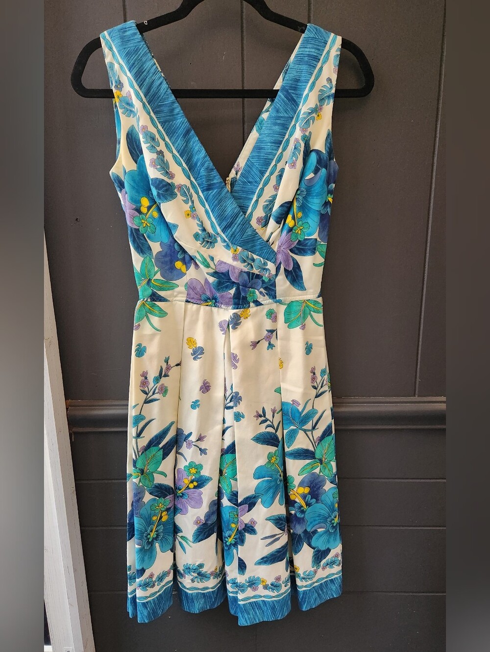 Vintage Kamehameha Hawaiian Floral Dress